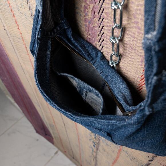 Upcycled carhartt shoulder bag / Y2K Mini Baguette Purse - Picture 7 of 7